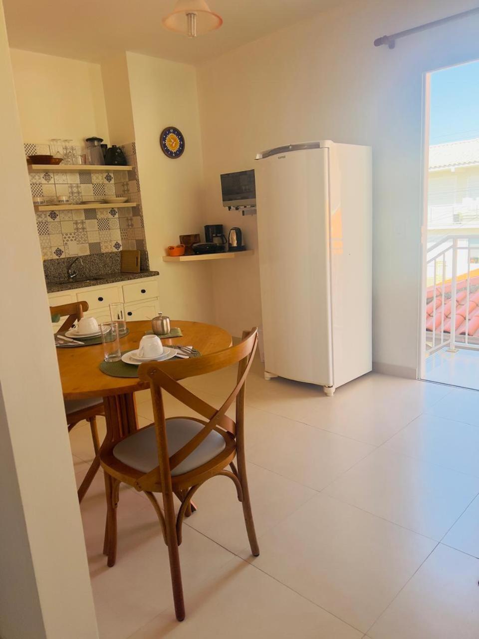 Apartamento - Praia Da Armacao Do Pantano Do Sul - Ar Condicionado Florianópolis Екстериор снимка
